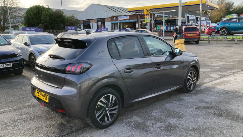 Peugeot 208 1.2 PureTech 100 Allure Premium 5dr Petrol Hatchback